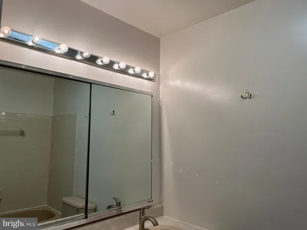 $2,900 | 319 Winding Way, King of Prussia, PA 19406