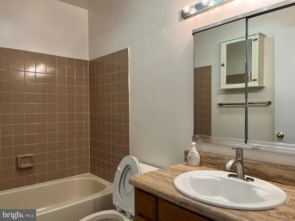 $2,900 | 319 Winding Way, King of Prussia, PA 19406