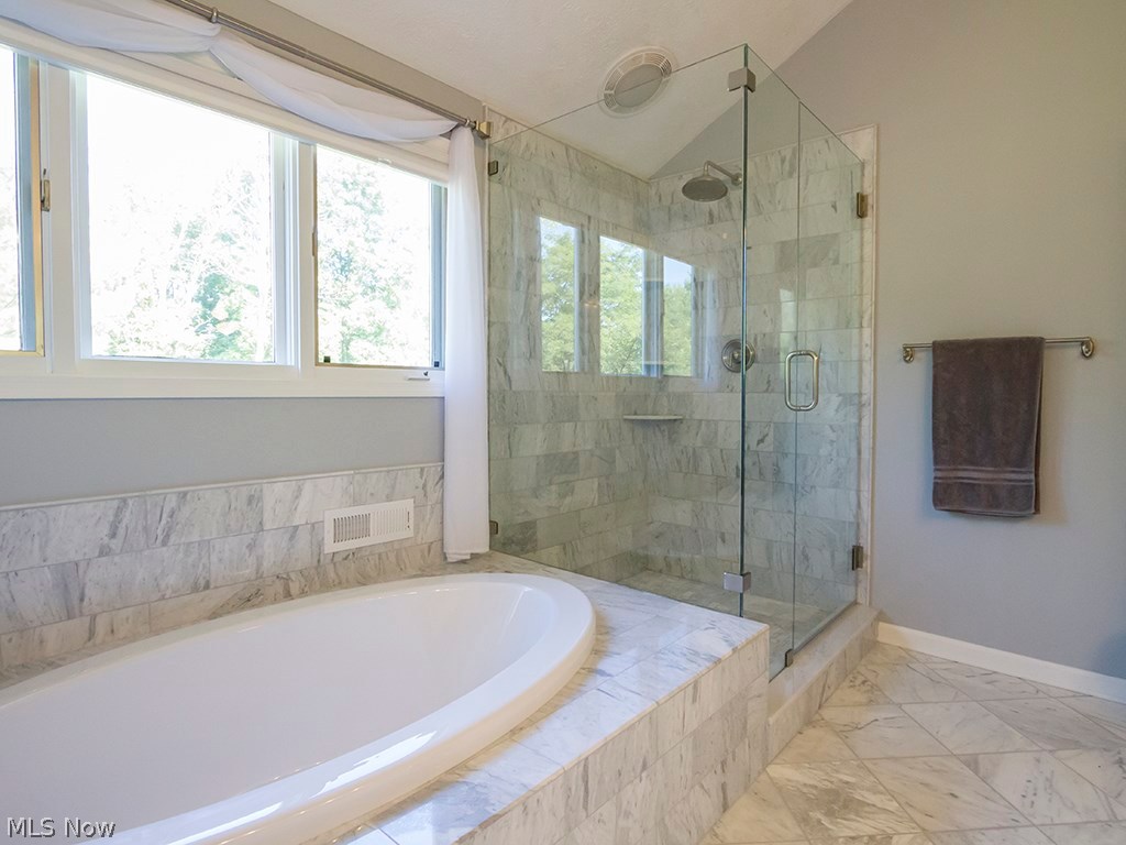 6122 Liberty Road Solon, OH 44139 - Photo 16 of 33 Gallery Image 16