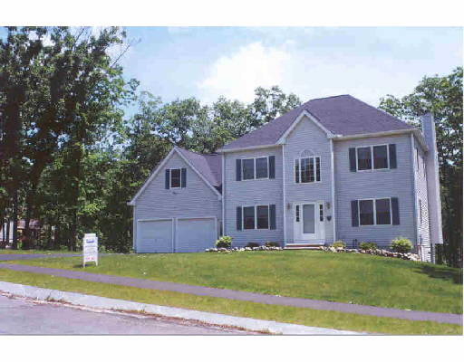 33 Scotland Heights Road Haverhill, MA 01832 - Photo 1 of 1 Gallery Image 1