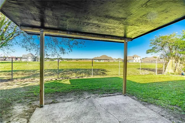 $255,000 | 272 Jeffer Drive, Waggaman, LA 70094