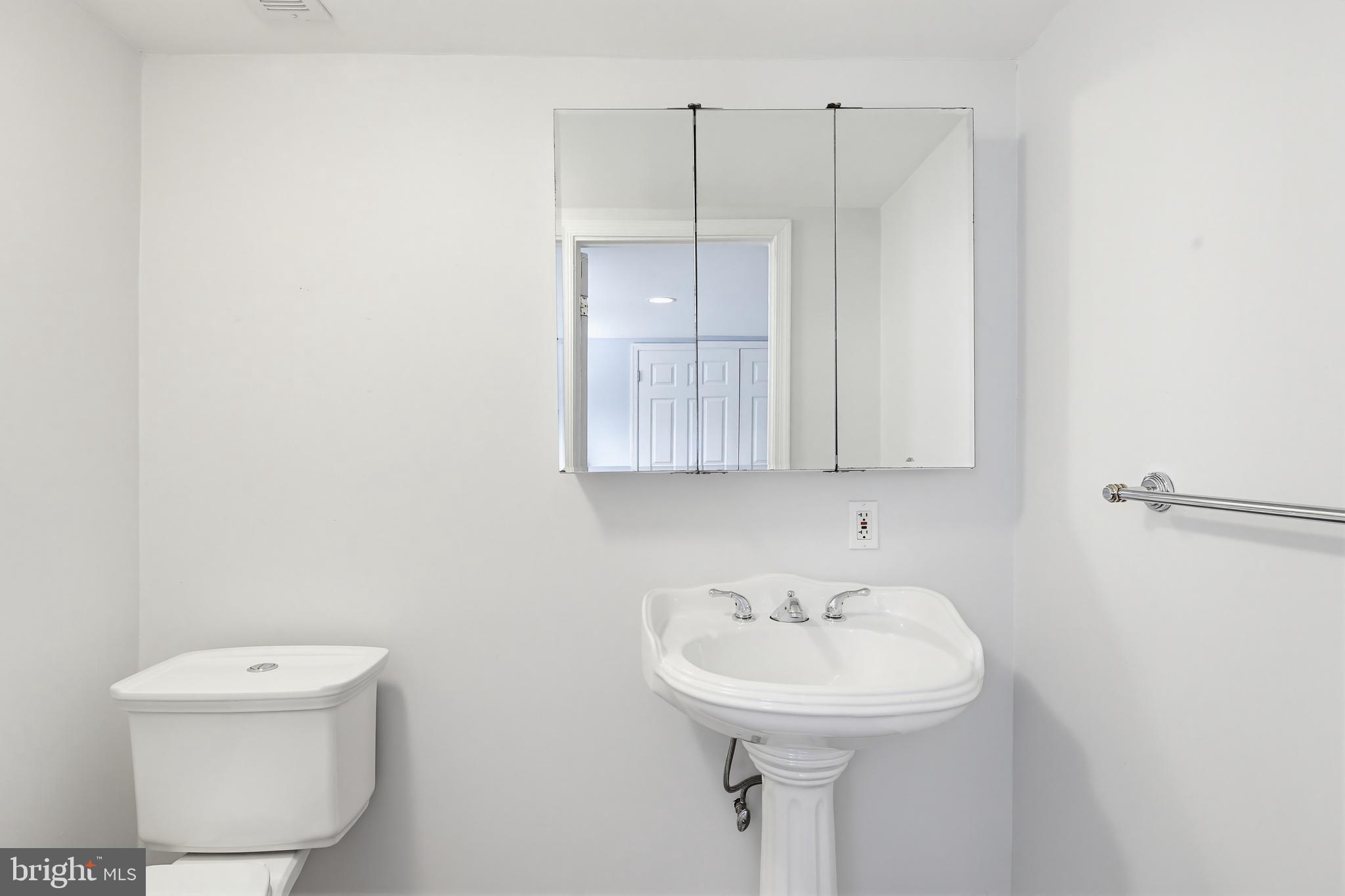 3415 Manor Hill Road Baltimore, MD 21208 - Photo 28 of 35 Gallery Image 28