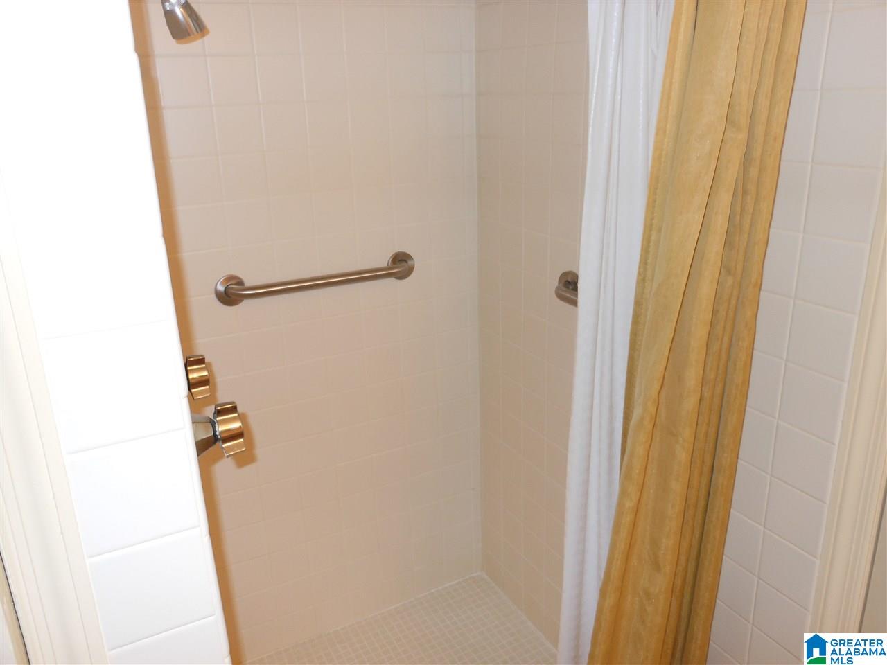 606 Spring Drive Sylacauga, AL 35150 - Photo 10 of 13 Gallery Image 10