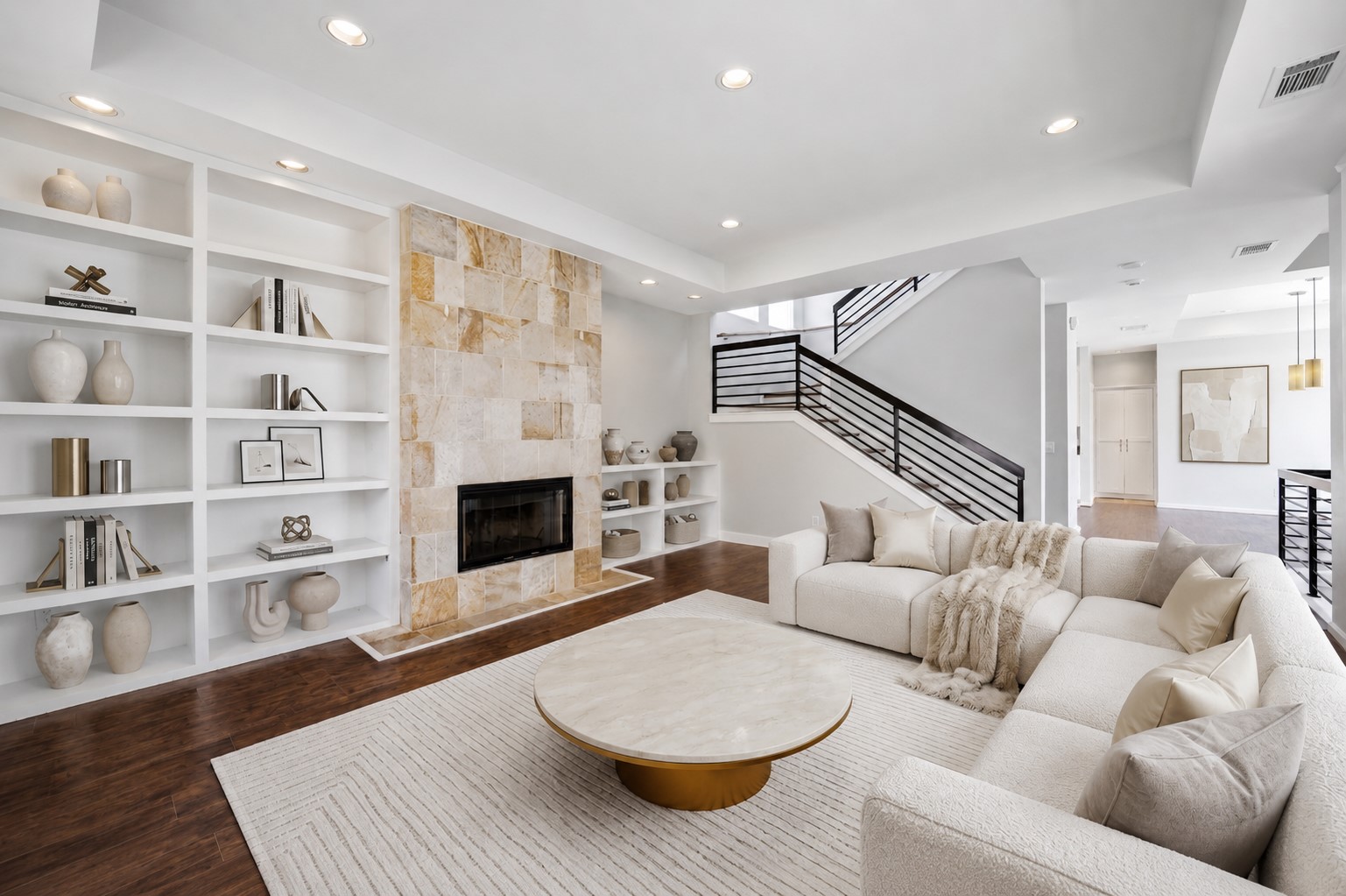 616 Lester Street Houston, TX 77007 - Photo 1 of 25