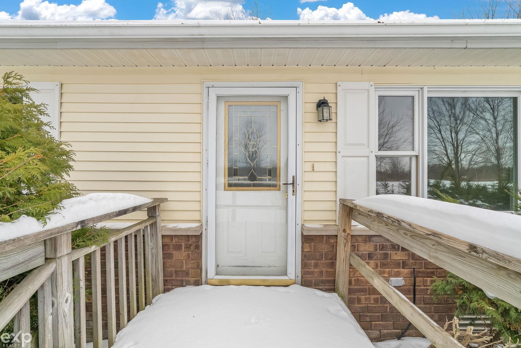 5840 Mortimer Line Road Croswell, MI 48422 - Photo 4 of 44 50199354-d22faea0-25df-44fc-b719-8348022de7b1.JPG