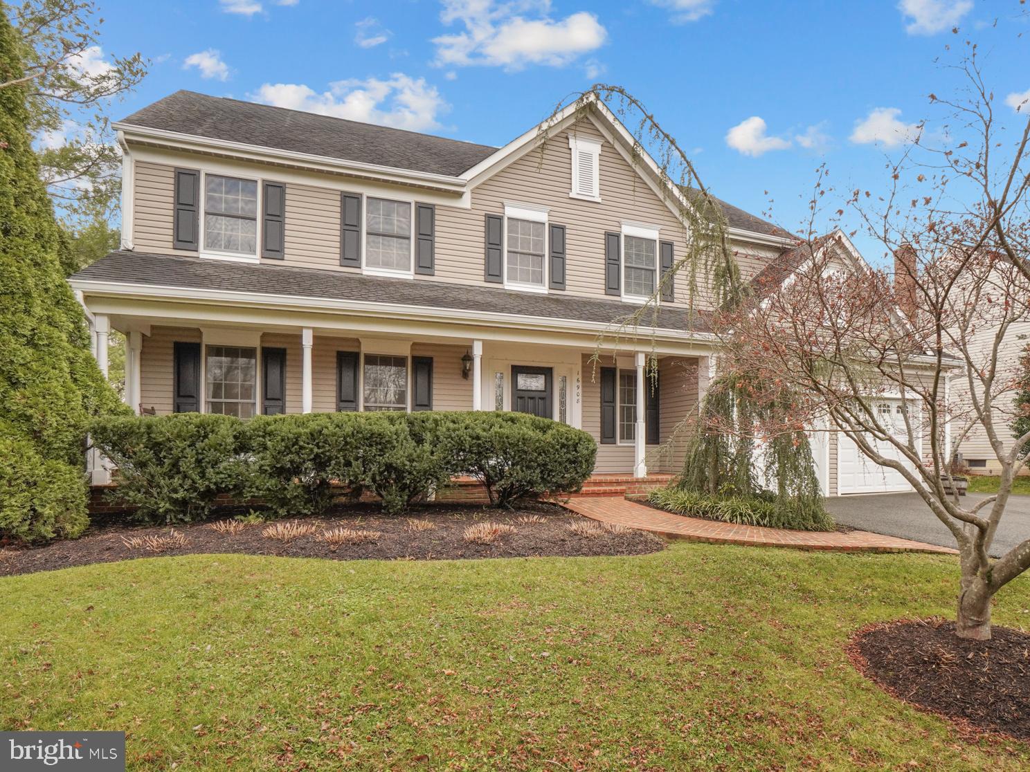 Impeccable colonial on over 3/4 acre!