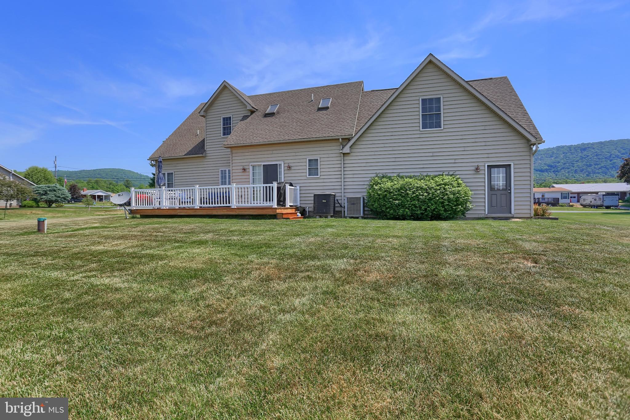 9614 Mentzer Gap Road Waynesboro, PA 17268 - Photo 10 of 53
