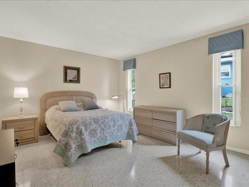 11235 Apache Place Largo, FL 33774 - Photo 23 of 34