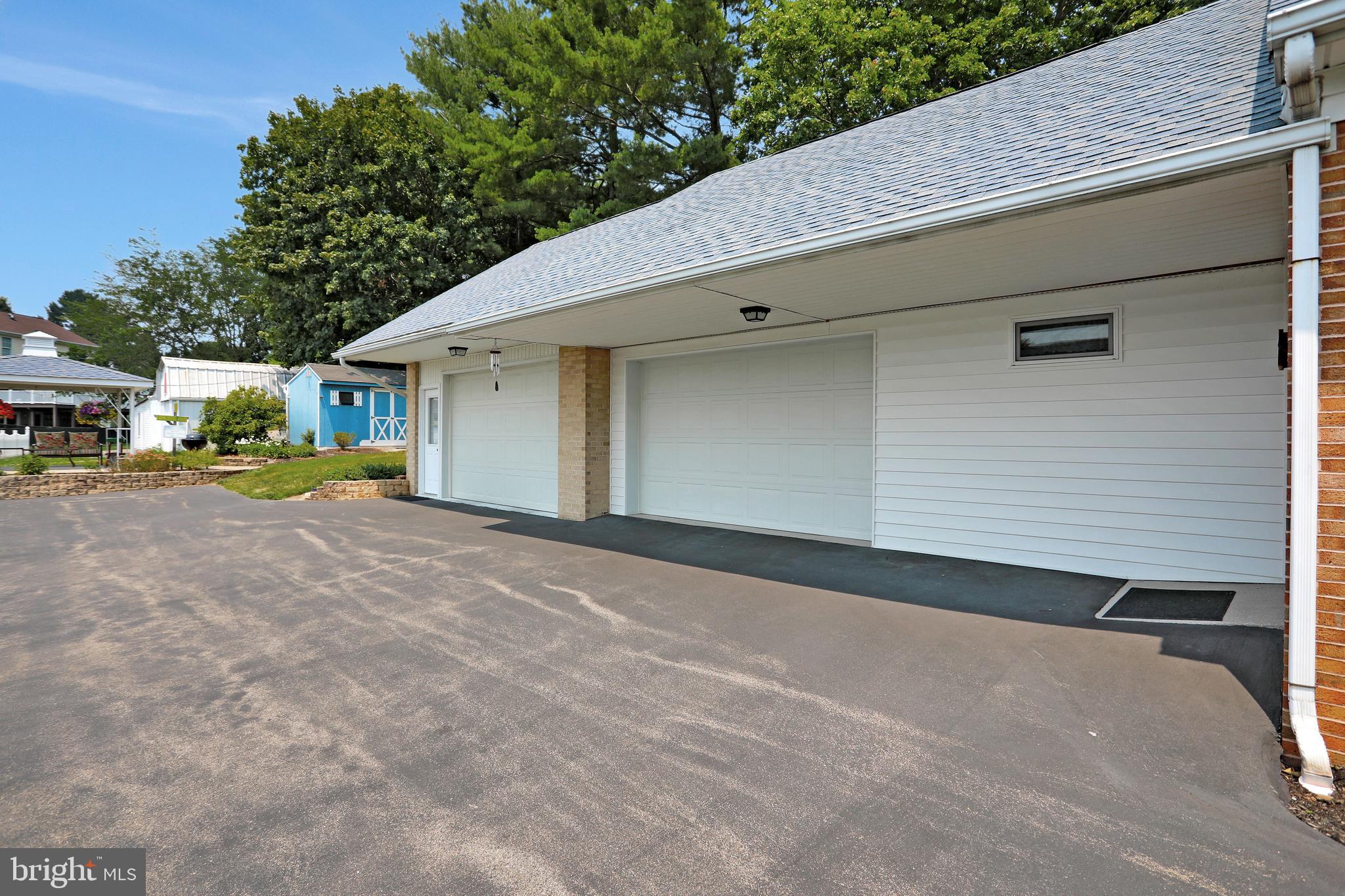 12816 Bikle Road Smithsburg, MD 21783 - Photo 3 of 78 Gallery Image 3