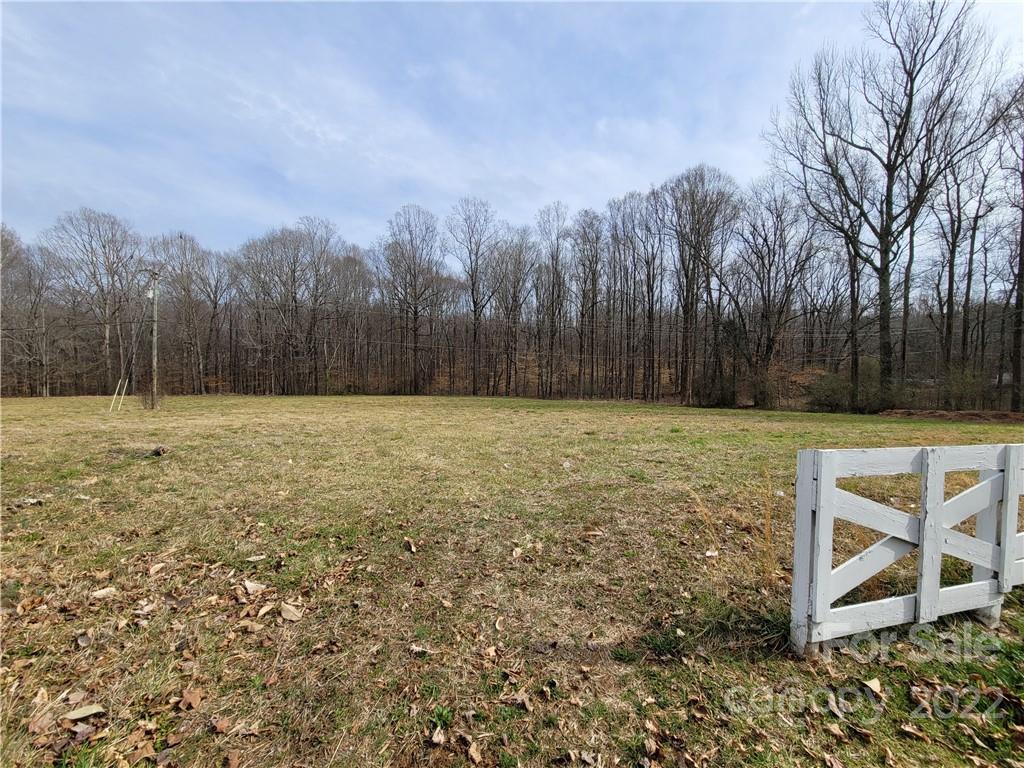 595 Shiloh Road Statesville, NC 28677 - Photo 5 of 8 Gallery Image 5