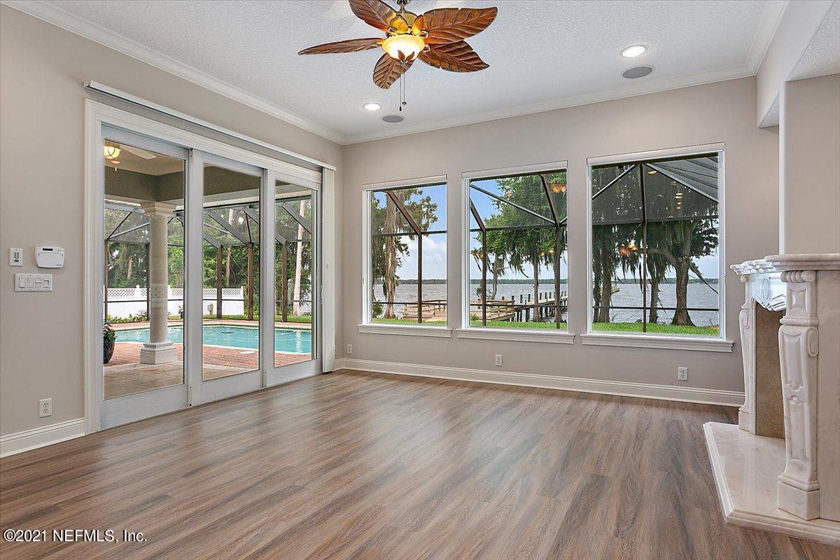 5567 Steamboat Road St. Augustine, FL 32092 - Photo 13 of 46 12-Family Room