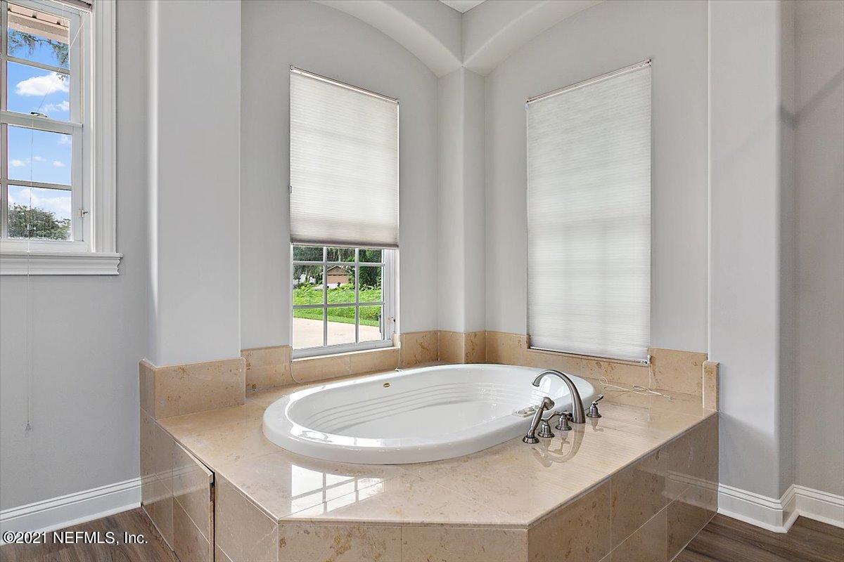 5567 Steamboat Road St. Augustine, FL 32092 - Photo 25 of 46 24-Primary Bathroom