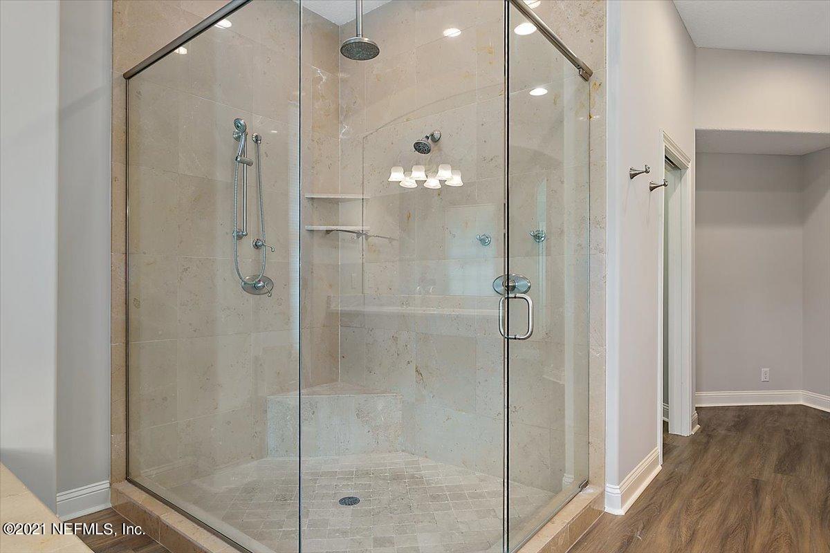 5567 Steamboat Road St. Augustine, FL 32092 - Photo 26 of 46 25-Primary Bathroom