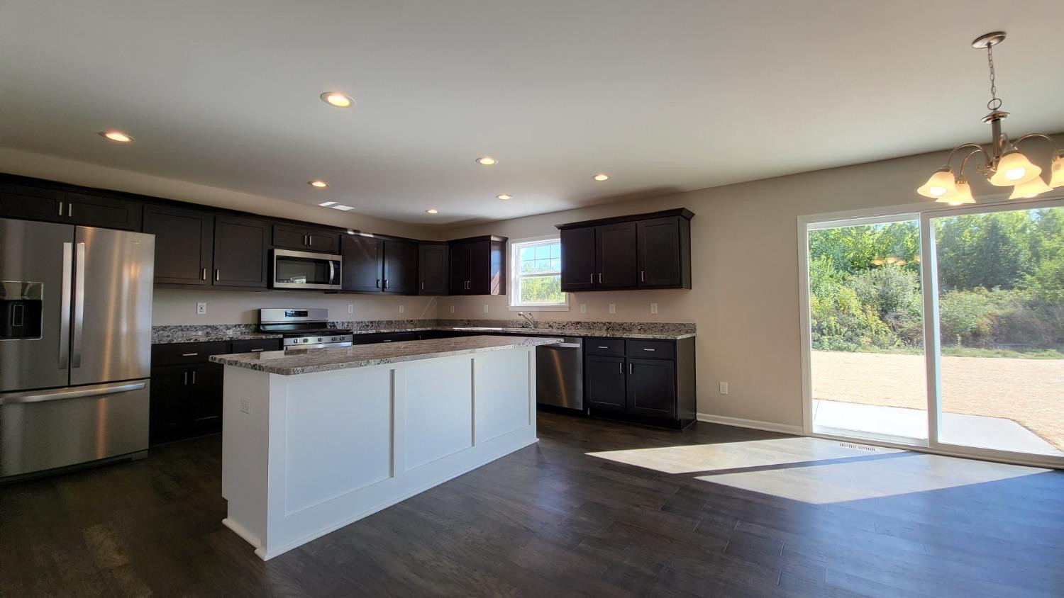 18415 Alexander Avenue Lowell, IN 46356 - Photo 4 of 22 1500x844