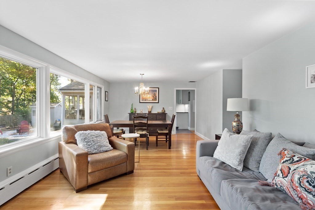 18 Greensboro Road Dedham, MA 02026 - Photo 13 of 36