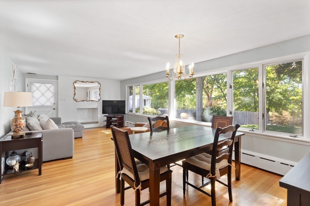 18 Greensboro Road Dedham, MA 02026 - Photo 14 of 36