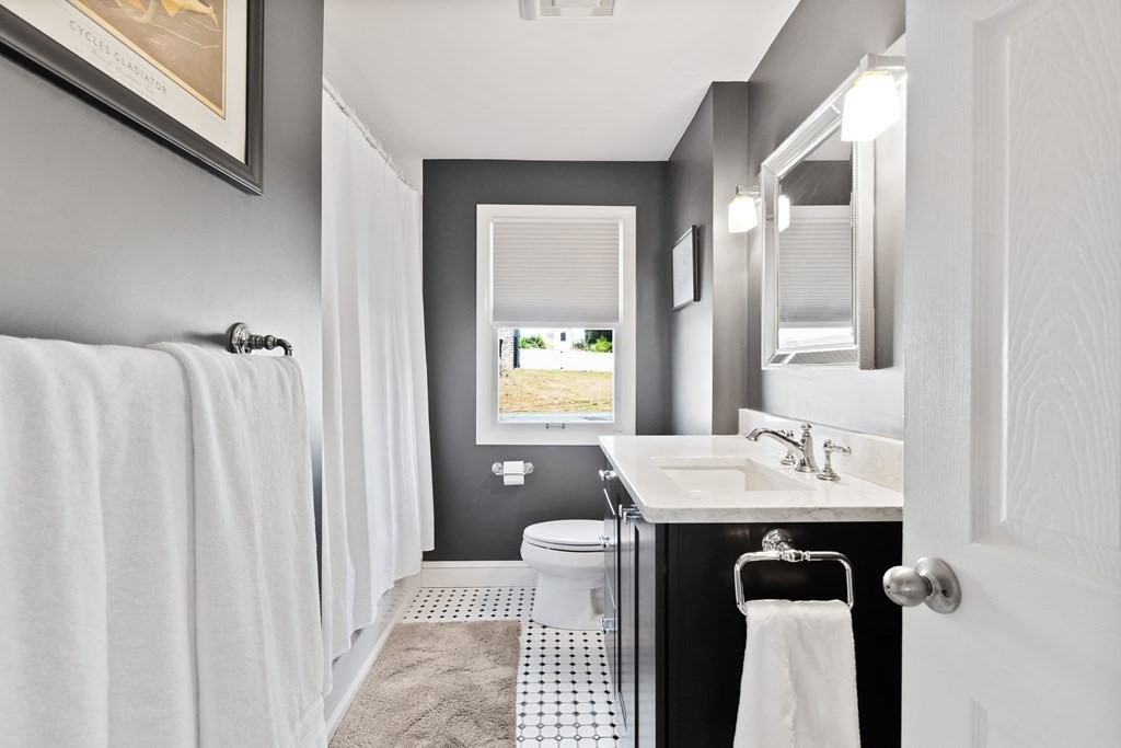 18 Greensboro Road Dedham, MA 02026 - Photo 25 of 36