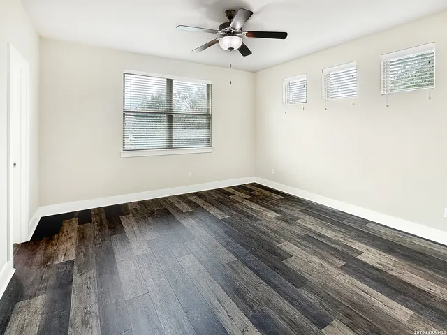 $295,000 | 712 Gristmill Drive, Unit 18B, New Braunfels, TX 78130