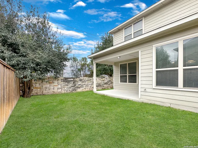 $295,000 | 712 Gristmill Drive, Unit 18B, New Braunfels, TX 78130