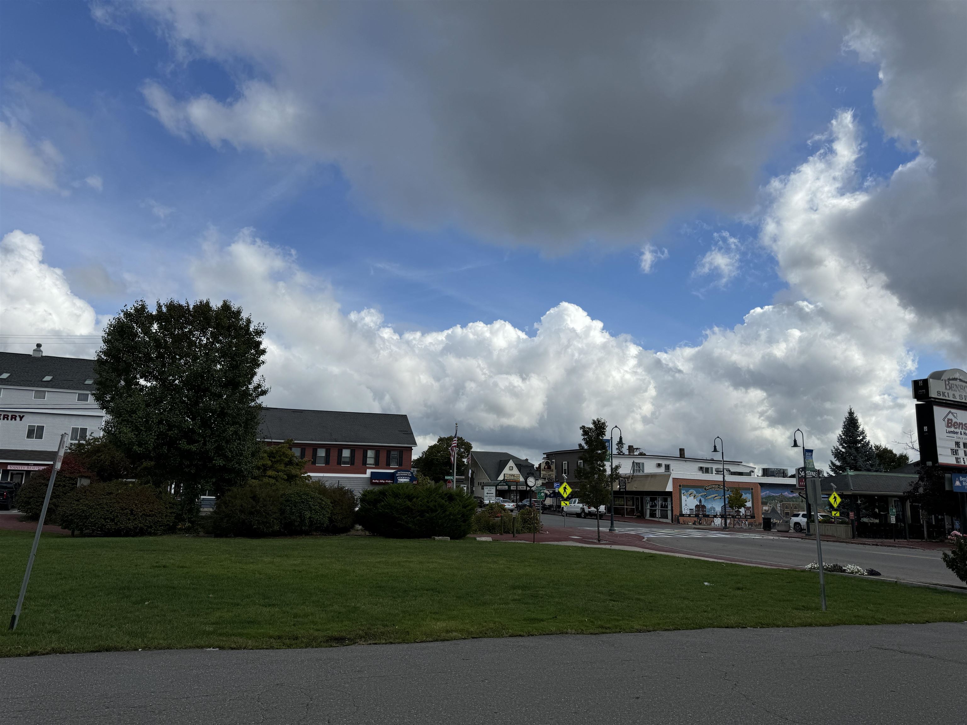 4 Martin Street, Unit 14 Derry, NH 03038 - Photo 14 of 31