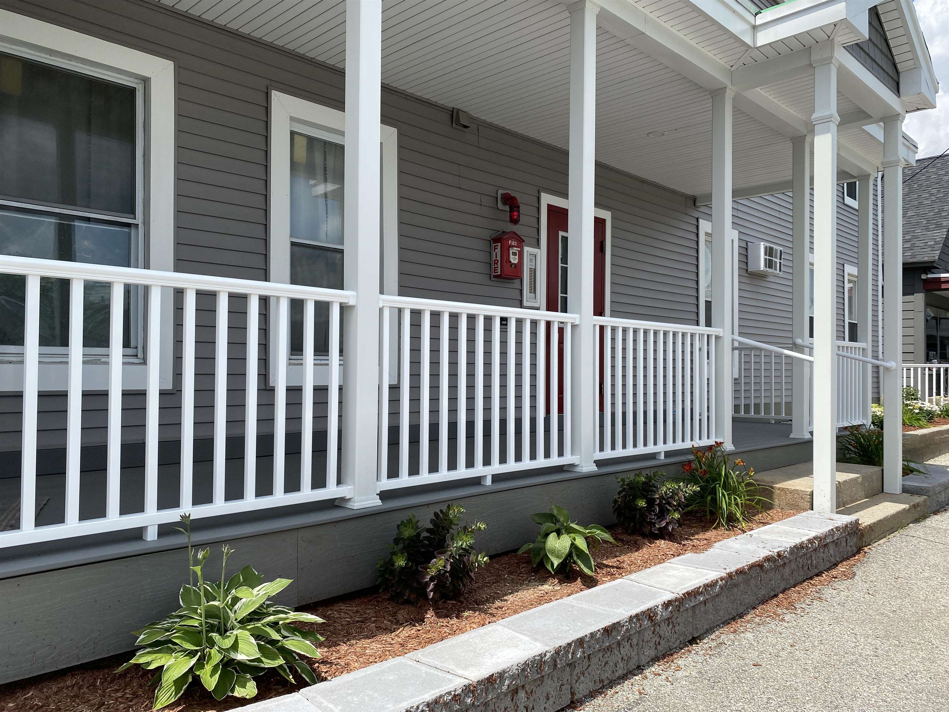 4 Martin Street, Unit 14 Derry, NH 03038 - Photo 2 of 31