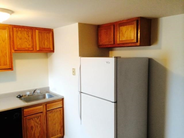 4 Martin Street, Unit 14 Derry, NH 03038 - Photo 23 of 31