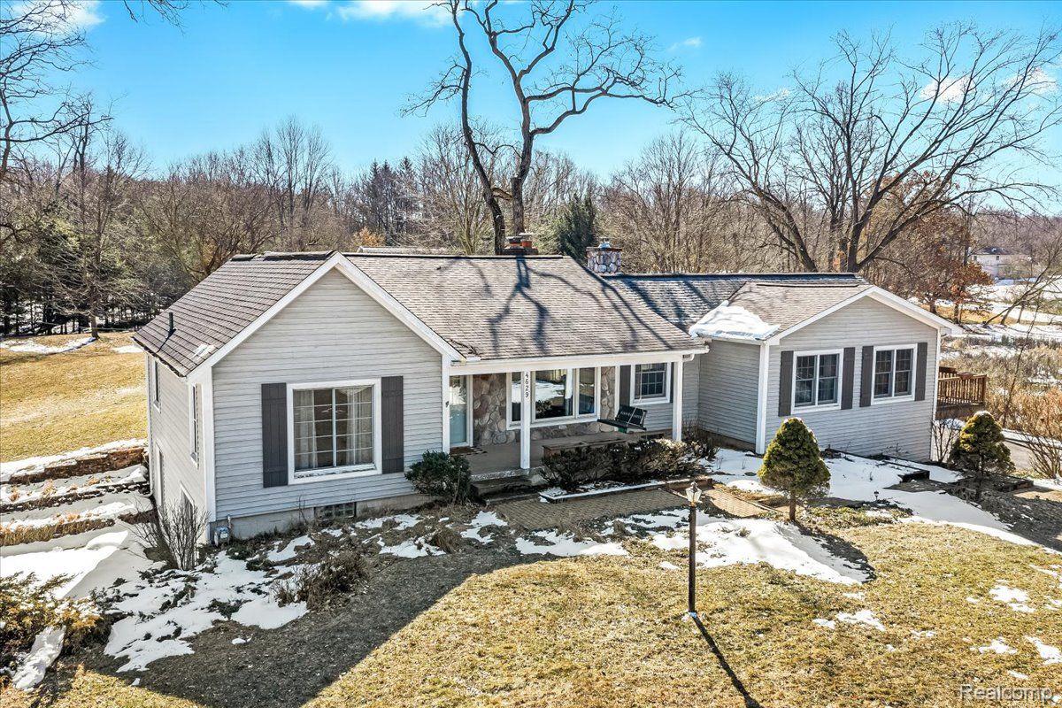 4529 Pleasant Valley Road Brighton, MI 48114 - Photo 50 of 66 Gallery Image 50