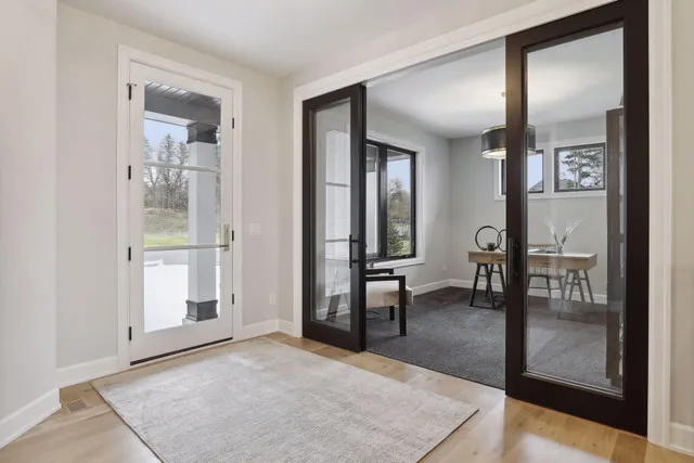 $3,400,000 | 3233 Casco Circle, Orono, MN 55391