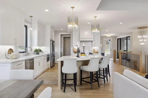 $3,400,000 | 3233 Casco Circle, Orono, MN 55391