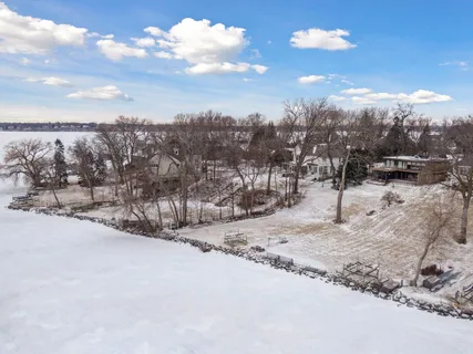 $3,400,000 | 3233 Casco Circle, Orono, MN 55391