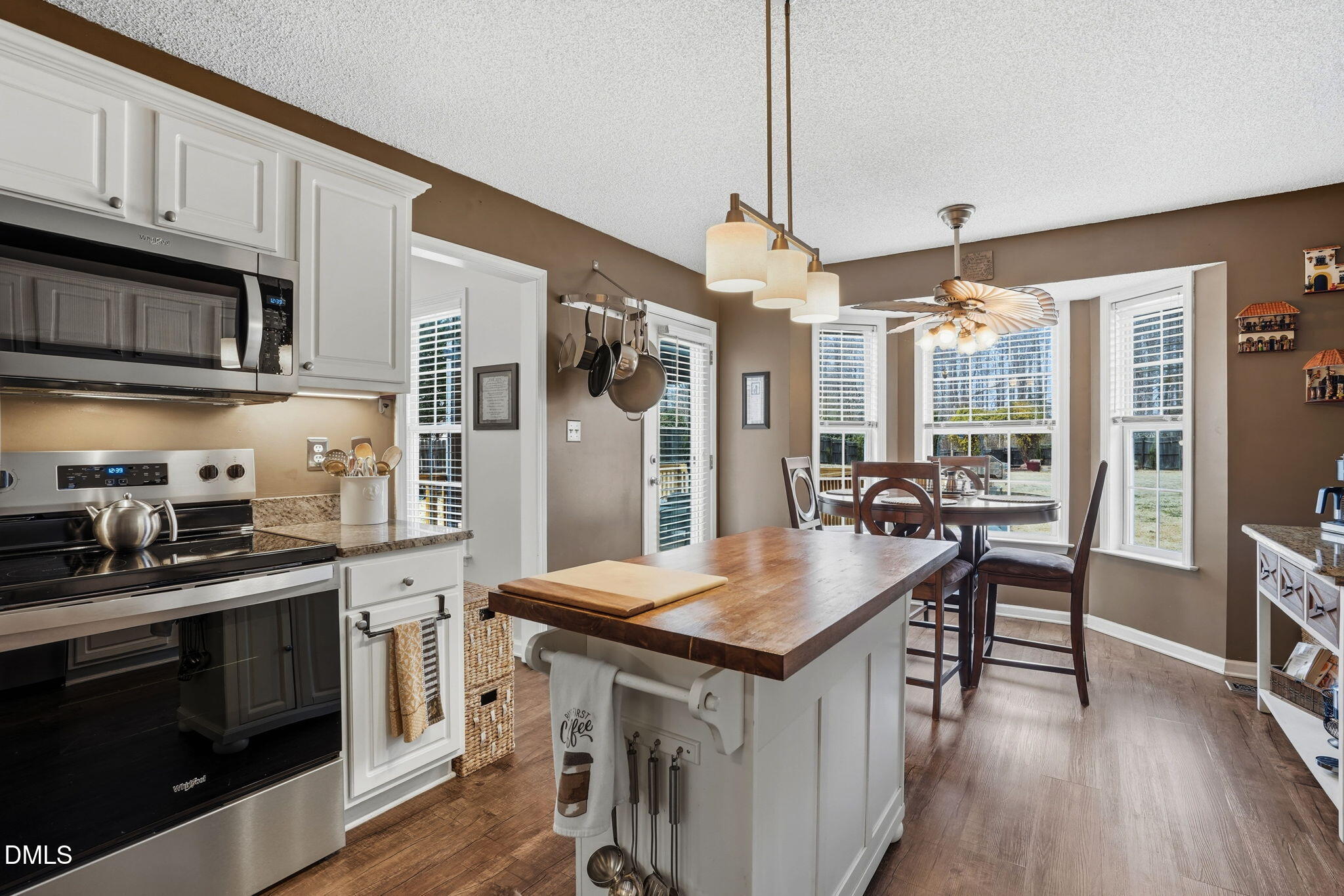 322 Saddle Ridge Drive Willow Spring, NC 27592 - Photo 9 of 25 Kitchen