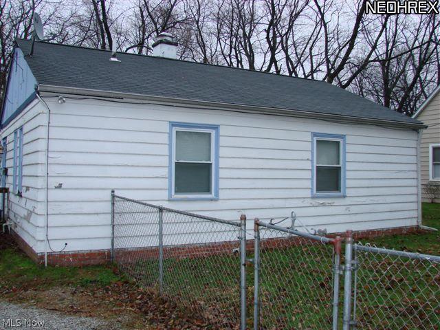 1844 Clyde Road Madison, OH 44057 - Photo 2 of 3