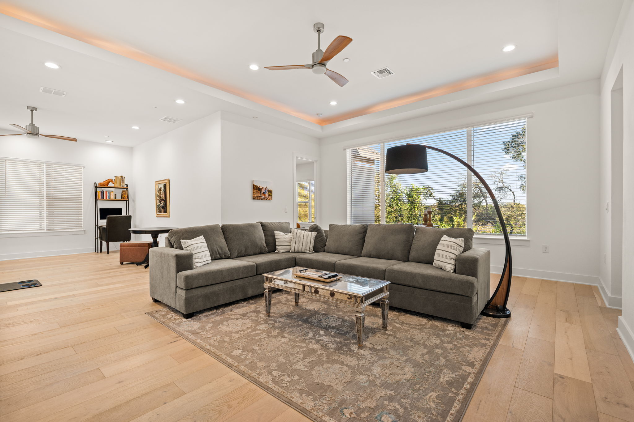 4003 Independent Way, Unit 182 Austin, TX 78731 - Photo 21 of 40 a living room with furniture and a large window