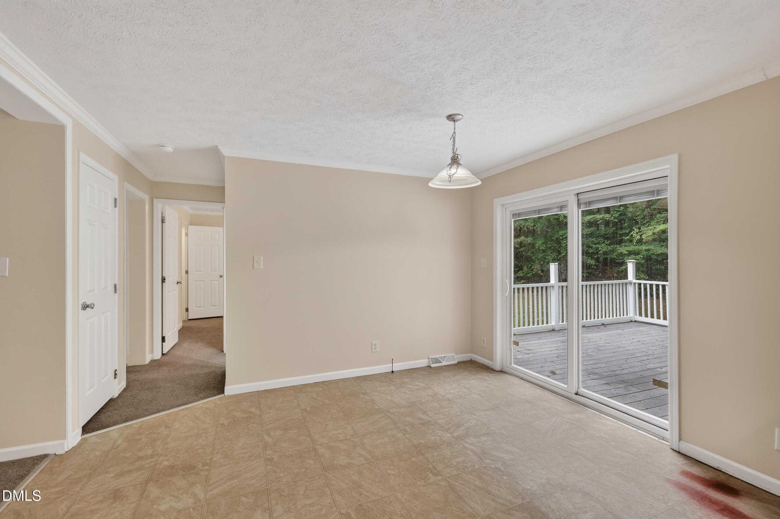 126 Hunter Road Henderson, NC 27537 - Photo 8 of 44