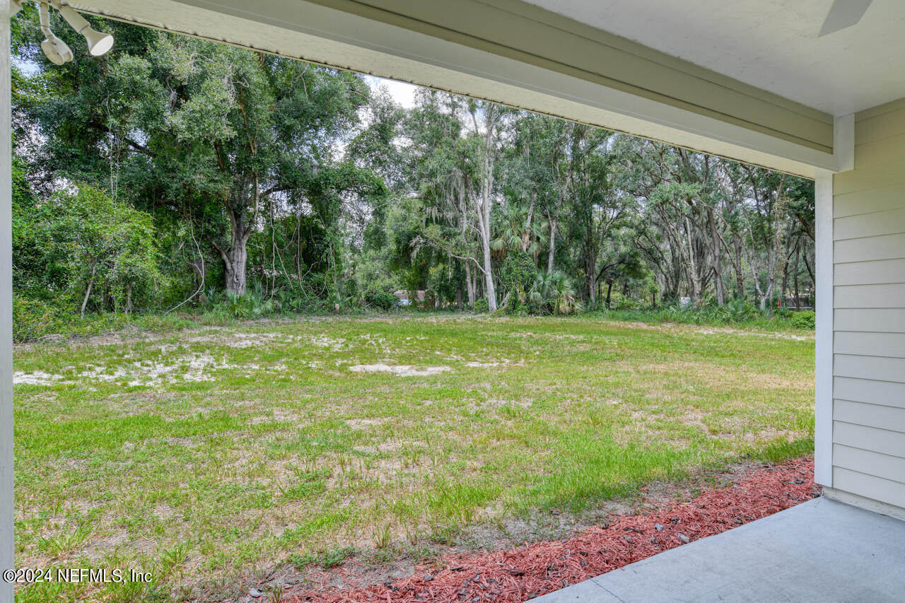101 Killian Drive Hawthorne, FL 32640 - Photo 18 of 34 COVERED PORCH
