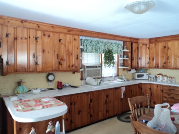 23 Racicot Avenue Webster, MA 01570 - Photo 7 of 10 Gallery Image 7