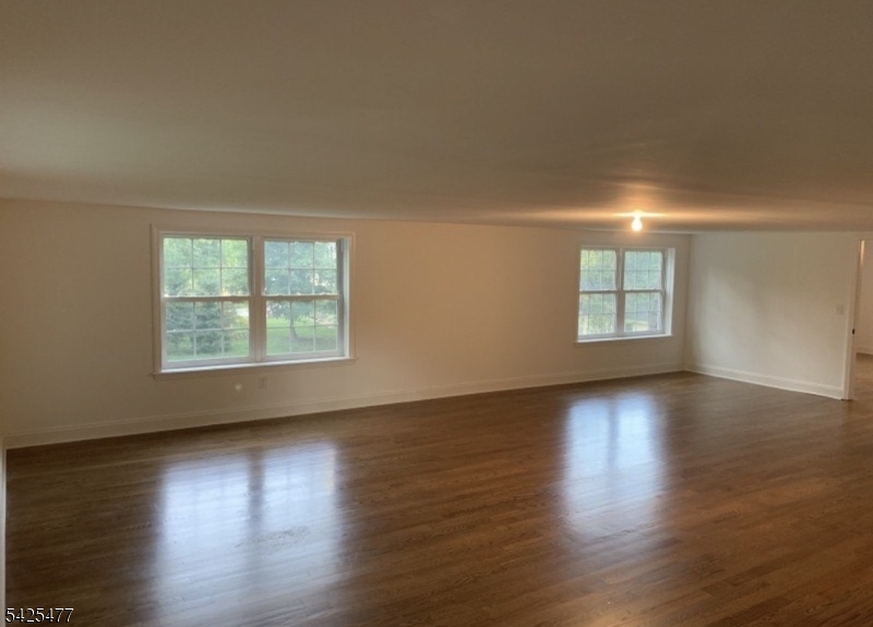 195 Valley Road Wayne, NJ 07470 - Photo 19 of 24