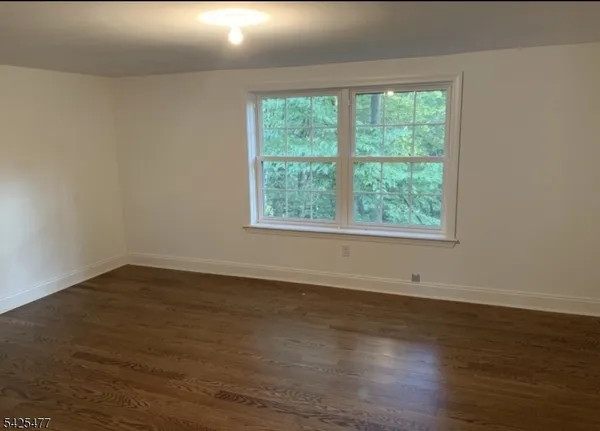 $5,000 | 195 Valley Road, Wayne, NJ 07470