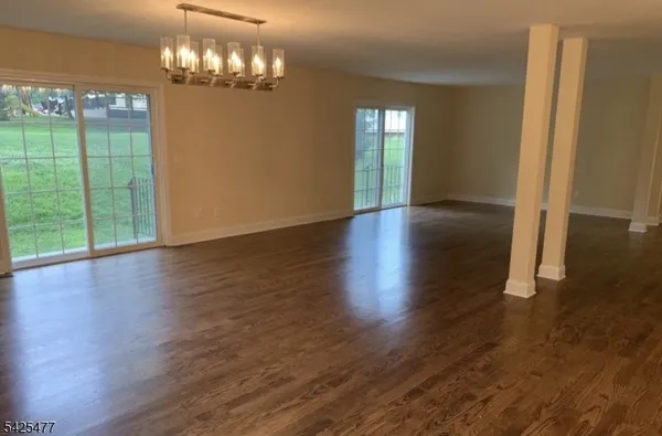 $5,000 | 195 Valley Road, Wayne, NJ 07470