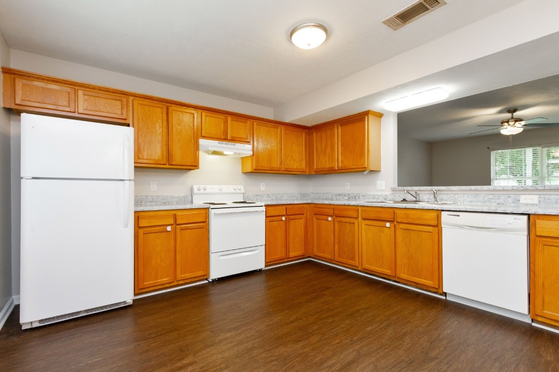 2235 South Rutherford Boulevard Murfreesboro, TN 37130 - Photo 9 of 25 Gallery Image 9