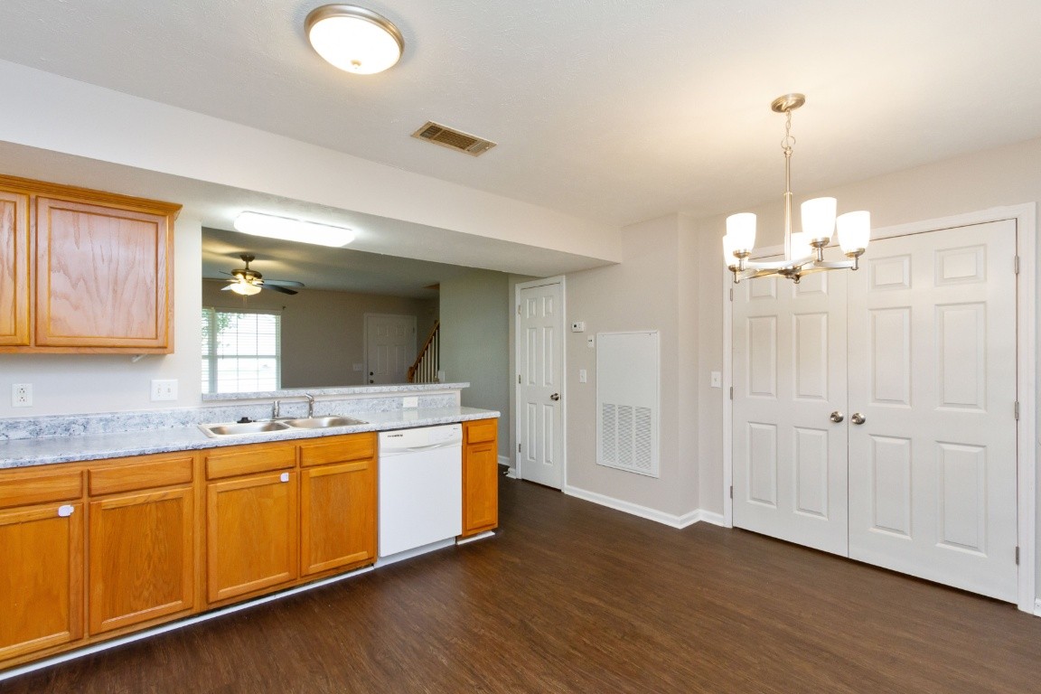 2235 South Rutherford Boulevard Murfreesboro, TN 37130 - Photo 10 of 25 Gallery Image 10