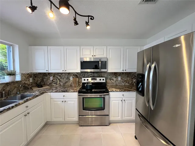 $715,000 | 12247 Southwest 140th Street, Miami, FL 33186