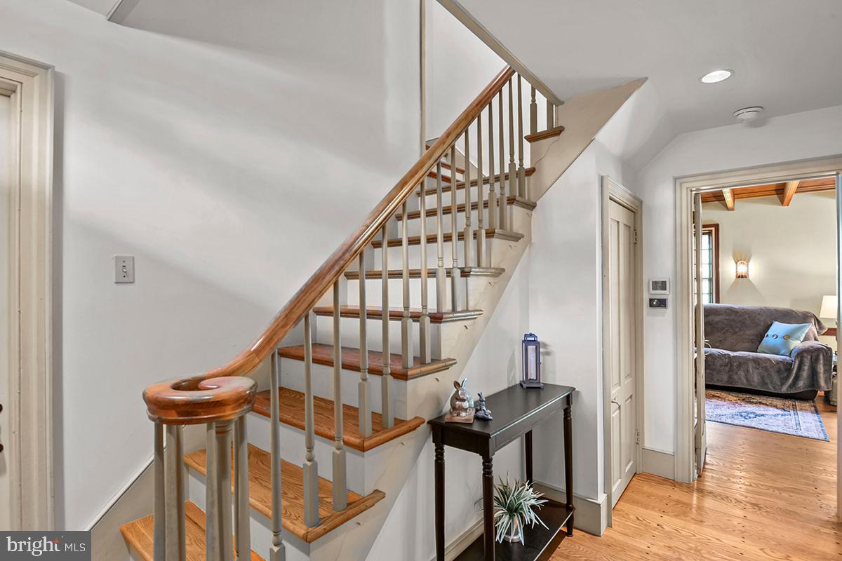 1621 Limekiln Road Oley, PA 19547 - Photo 39 of 75 Entry hall