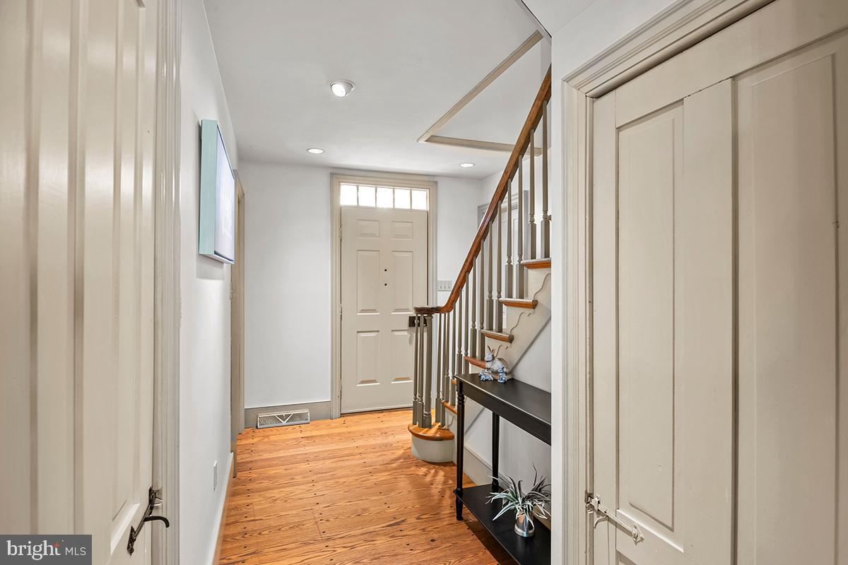 1621 Limekiln Road Oley, PA 19547 - Photo 40 of 75 Entry hall