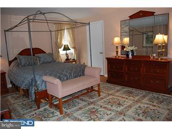 525 Arbordale Road Wayne, PA 19087 - Photo 7 of 12 Bedroom - Main