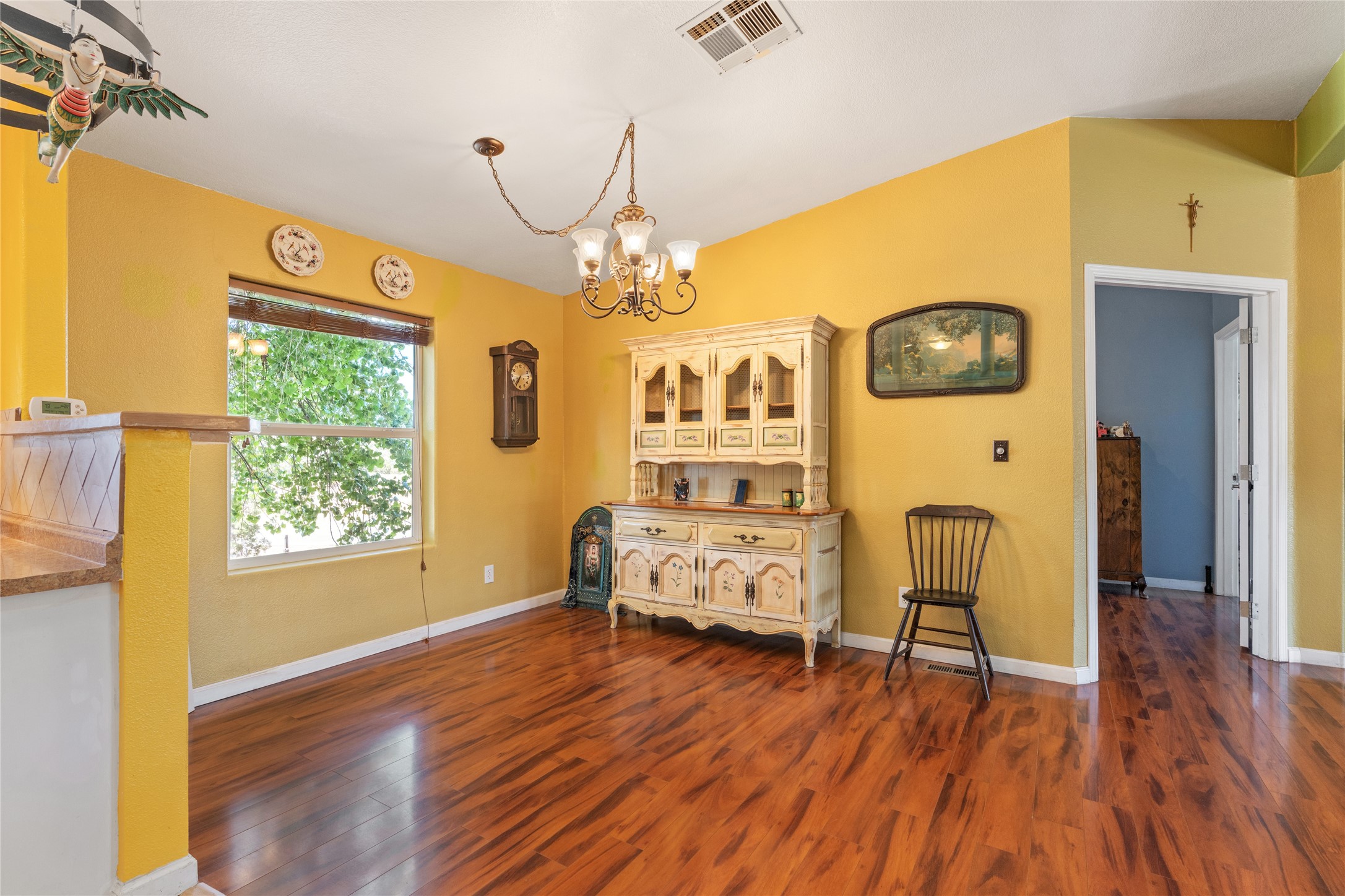 12 Apache Ridge Road Santa Fe, NM 87505 - Photo 12 of 69 dining area