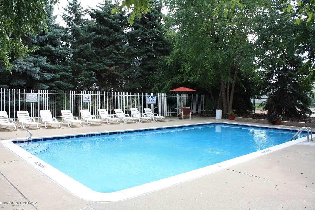 1681 Clemens Circle Rochester Hills, MI 48307 - Photo 24 of 27