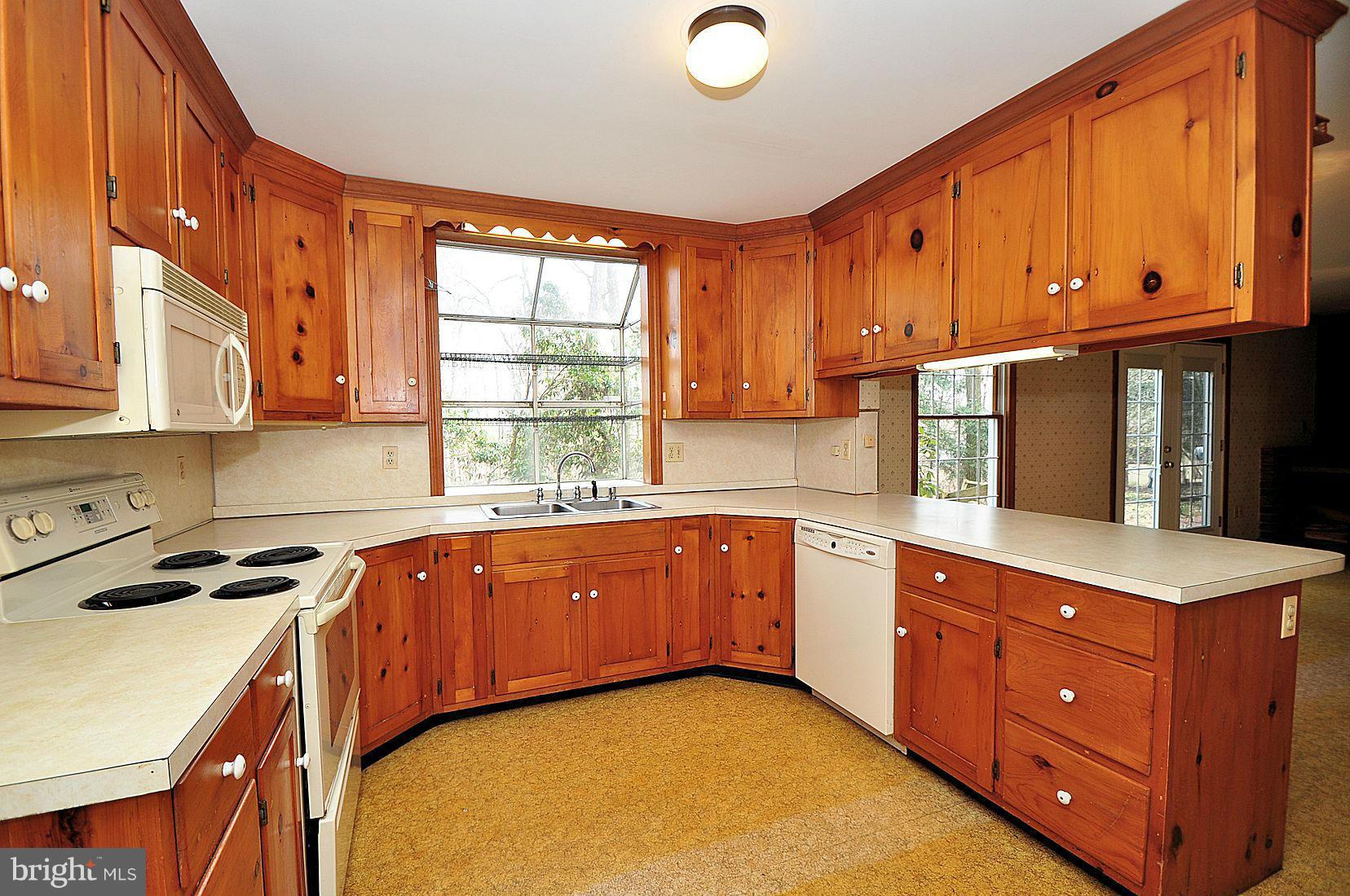 1451 Warehime Road Westminster, MD 21158 - Photo 5 of 30 Kitchen