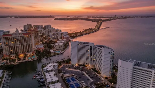 $1,299,000 | 888 Boulevard Of The Arts, Unit 1405, Sarasota, FL 34236