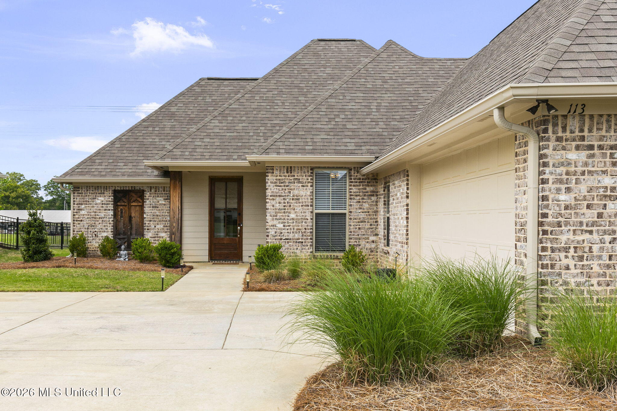 113 Bridgewater Loop Madison, MS 39110 - Photo 4 of 51 Front of house 4